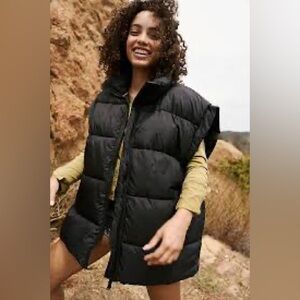 FREE PEOPLE black puffer vest